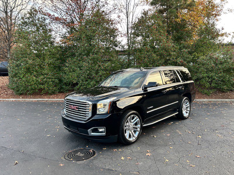 Used 2017 GMC Yukon SLT w/ Premium Edition image 3