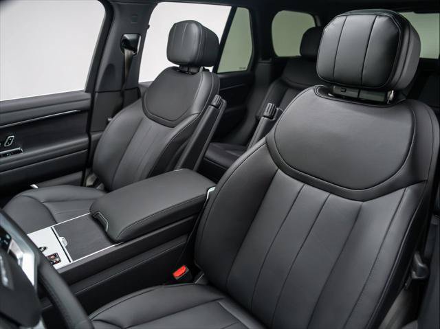 New 2026 Land Rover Range Rover SE AWD/4WD image 15