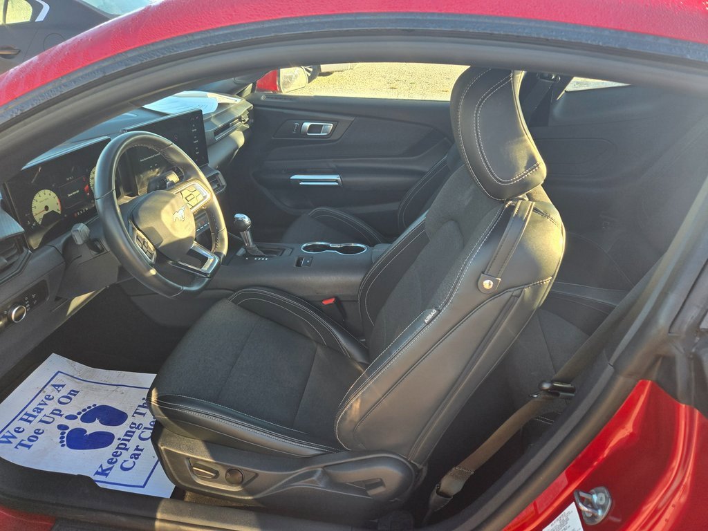 Used 2024 Ford Mustang GT image 6