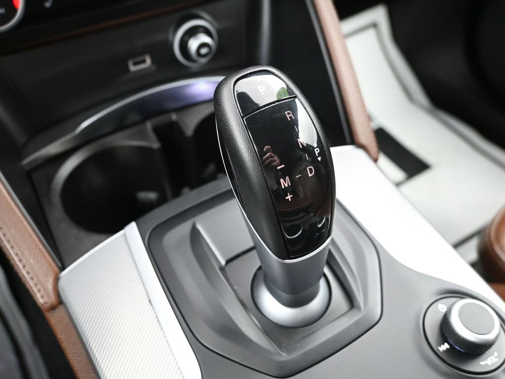 Used 2018 Alfa Romeo Stelvio Ti Sport image 24