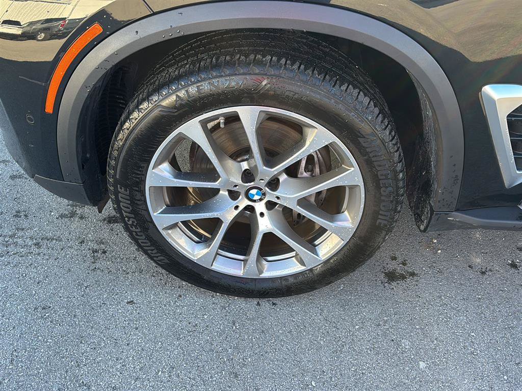 Used 2025 BMW X5 xDrive40i AWD/4WD image 9