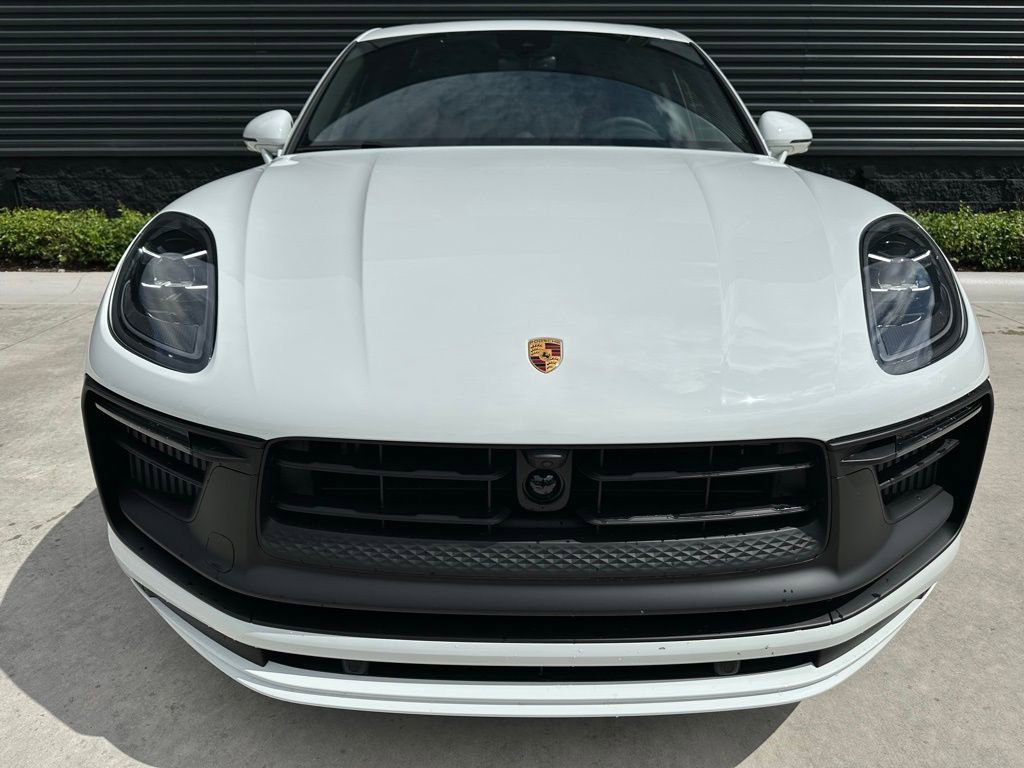 Used 2025 Porsche Macan GTS image 7