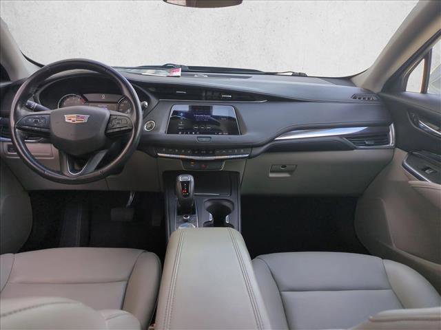 Used 2019 Cadillac XT4 Luxury image 17