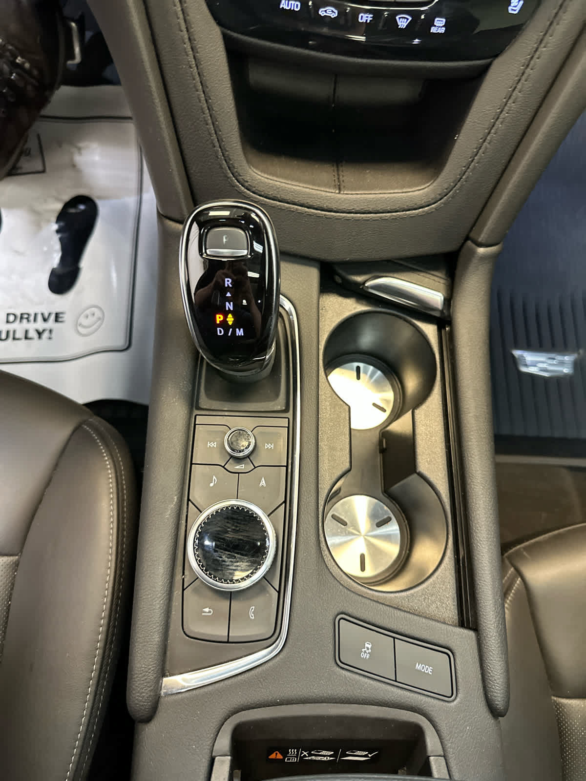 Used 2024 Cadillac XT6 Sport w/ Technology Package AWD/4WD image 34