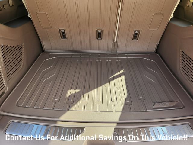 New 2026 GMC Yukon XL Denali w/ Sun & Power Step Package image 24