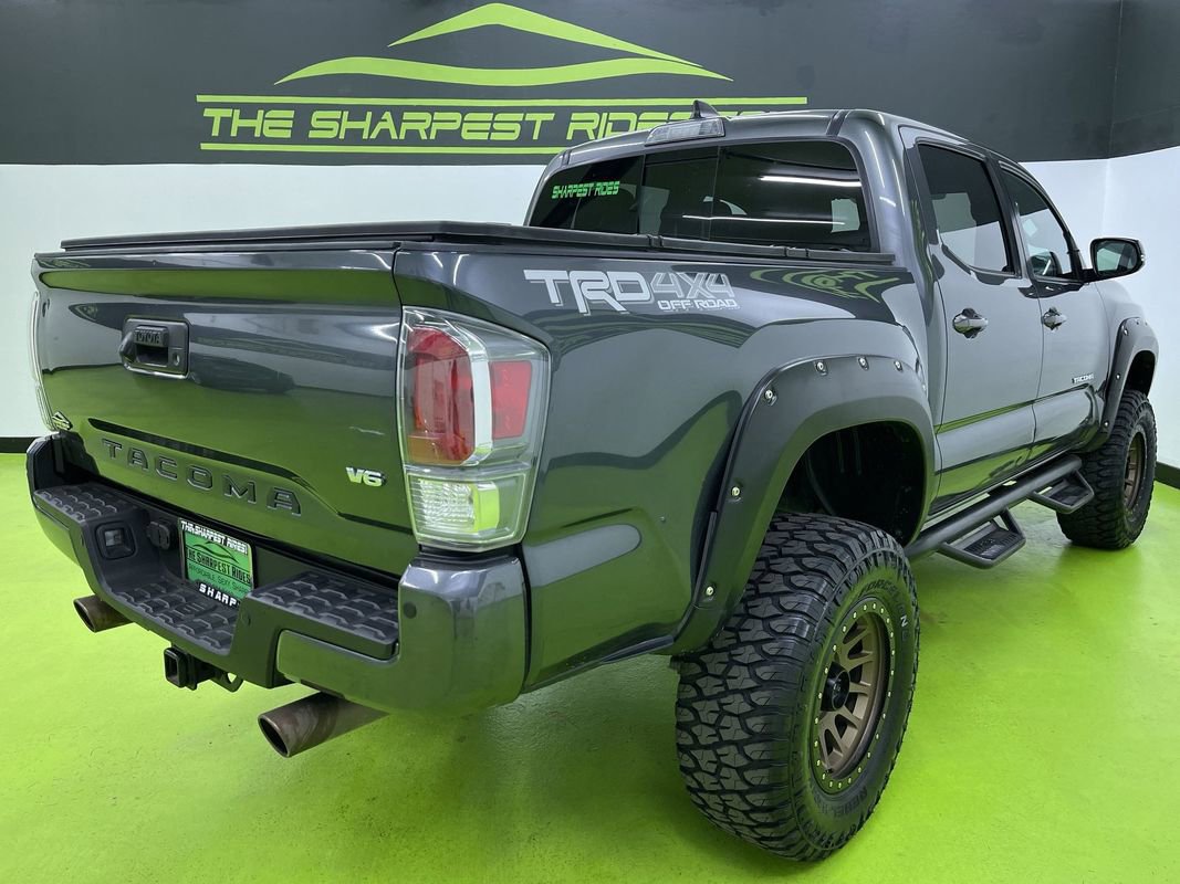Used 2021 Toyota Tacoma TRD Off-Road w/ TRD Premium Off Road Package image 10