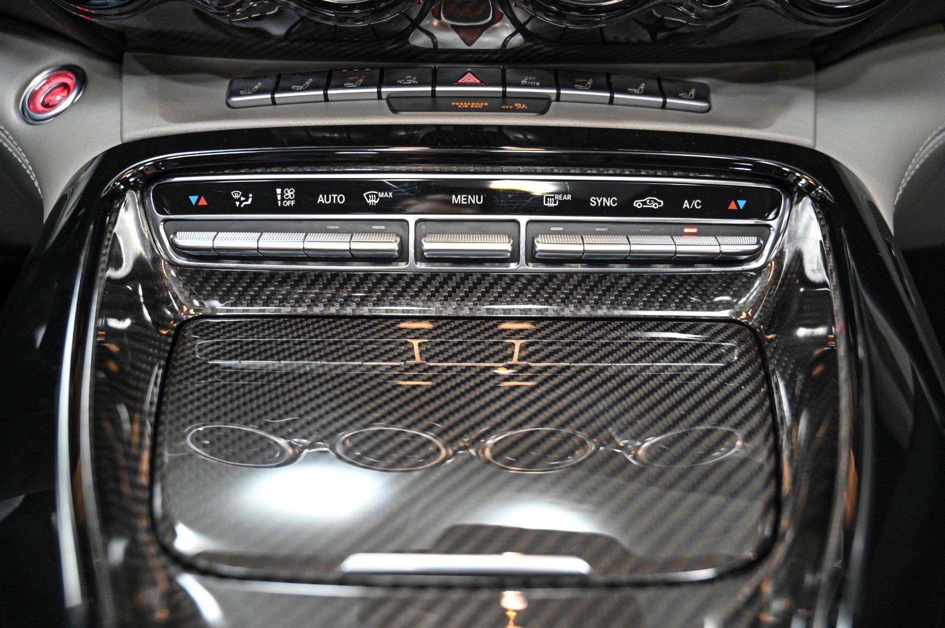 Used 2020 Mercedes-Benz AMG GT R image 34