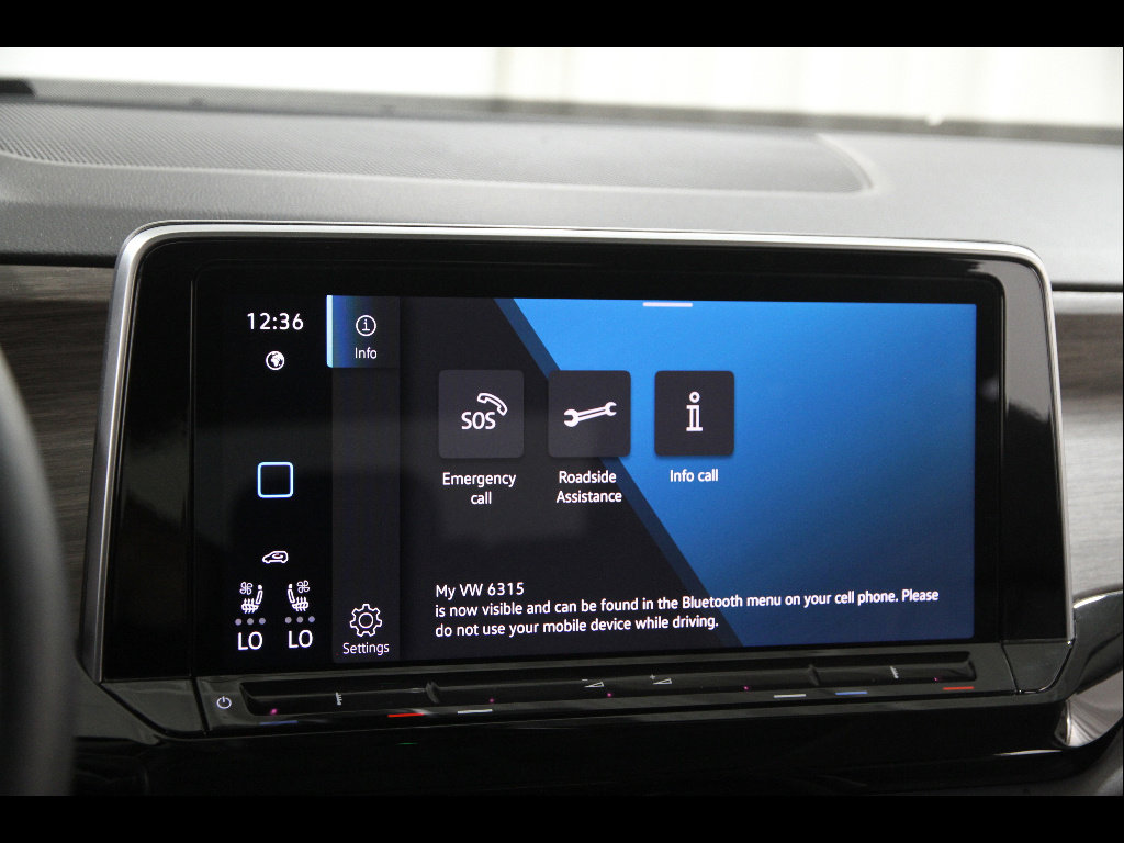 Used 2024 Volkswagen Atlas SEL Premium R-Line image 11