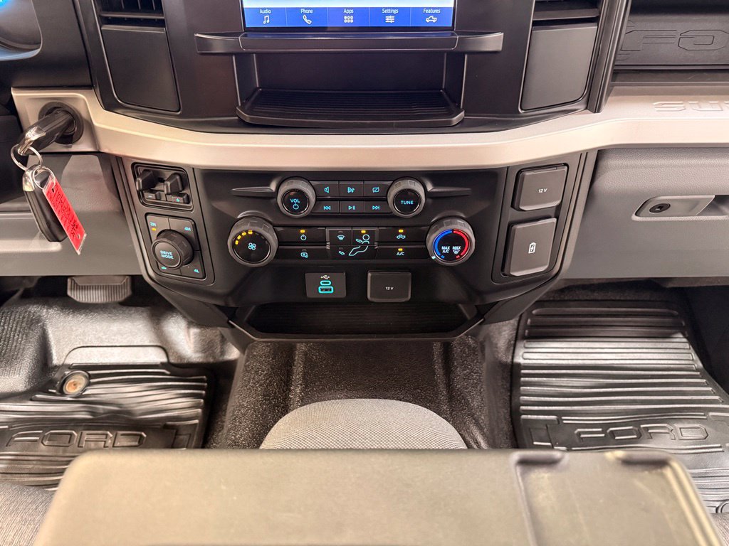 Used 2024 Ford F250 XL AWD/4WD image 21