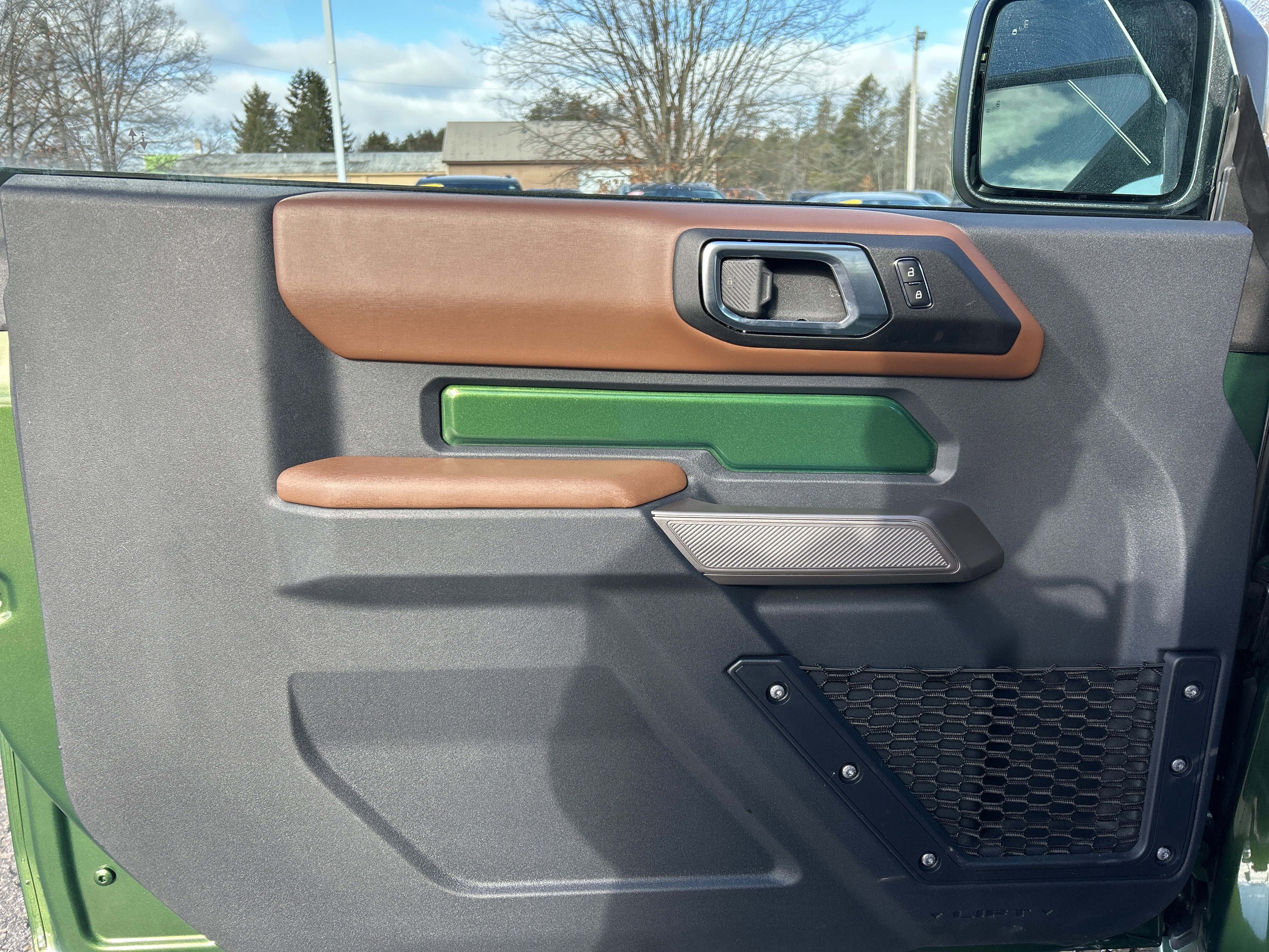 Used 2023 Ford Bronco Outer Banks image 12