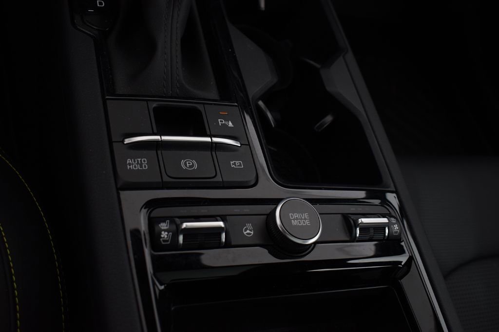 Used 2025 Kia K5 GT w/ GT1 Package image 15