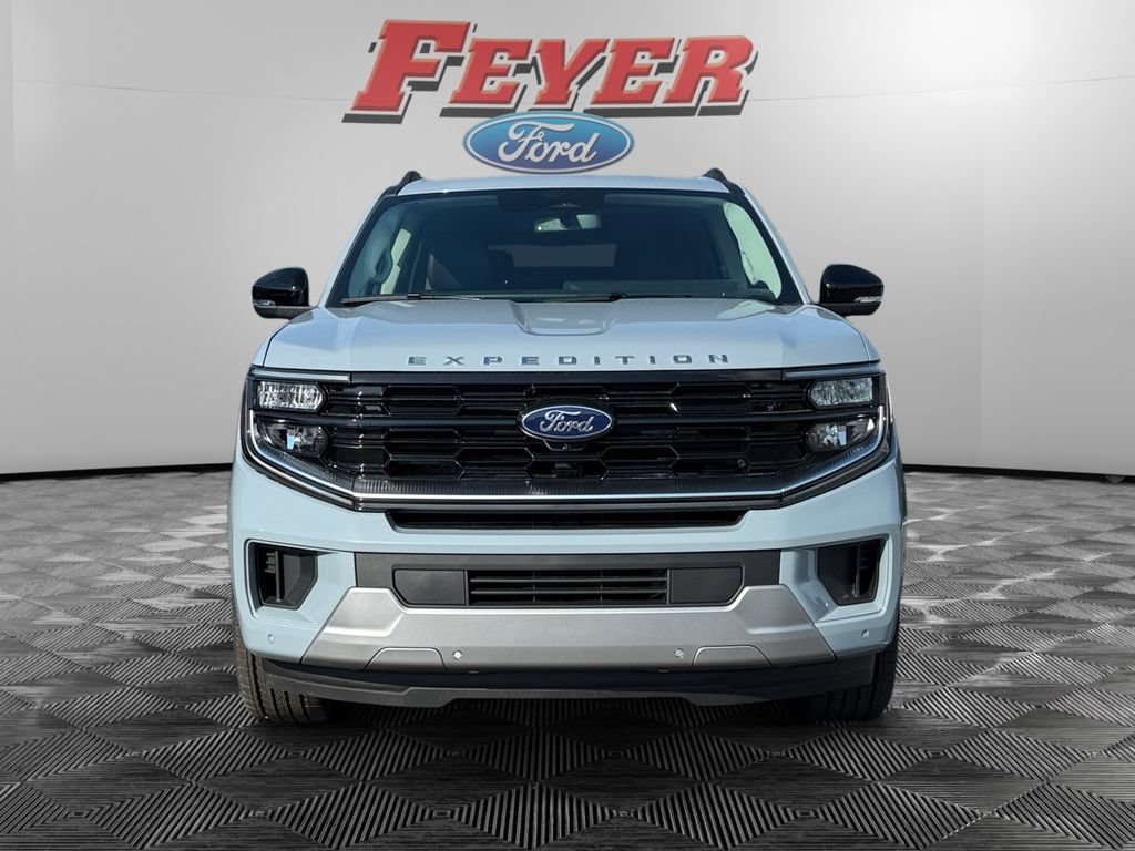 New 2026 Ford Expedition Max Platinum w/ Driver's Package AWD/4WD image 8