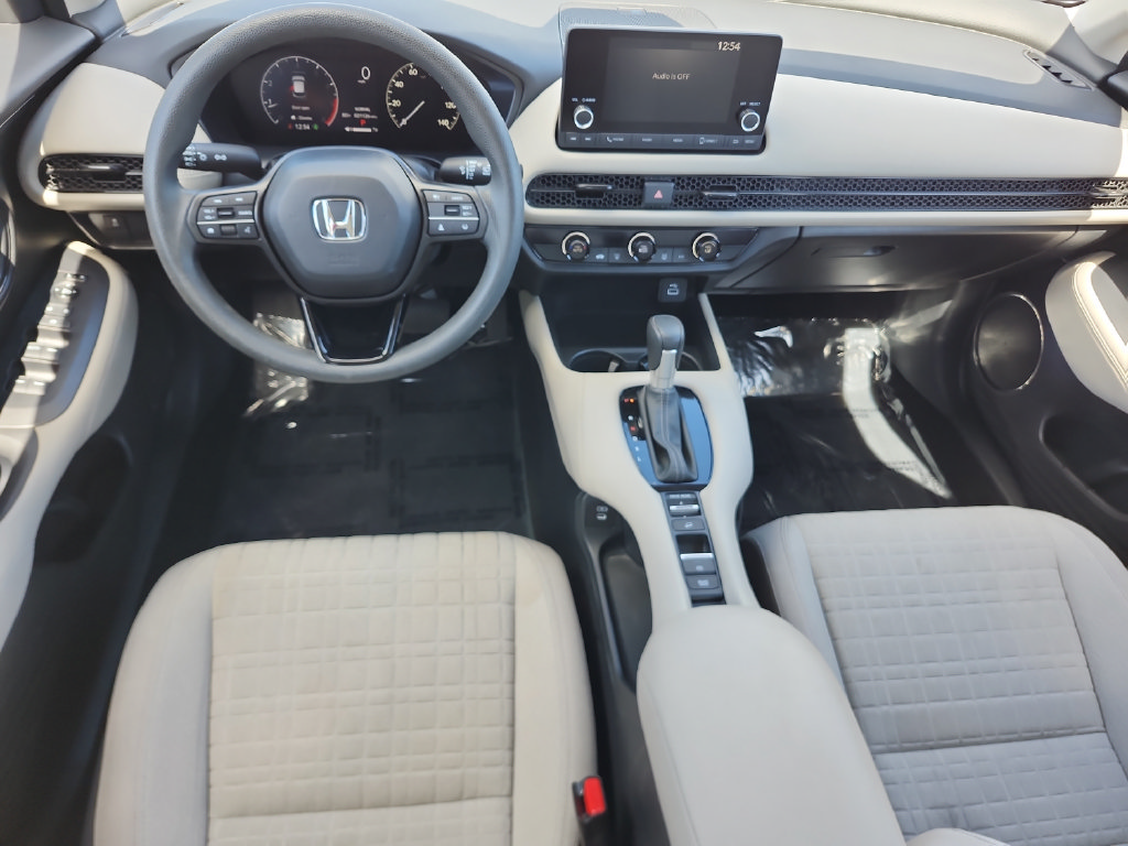 Used 2025 Honda HR-V LX image 17