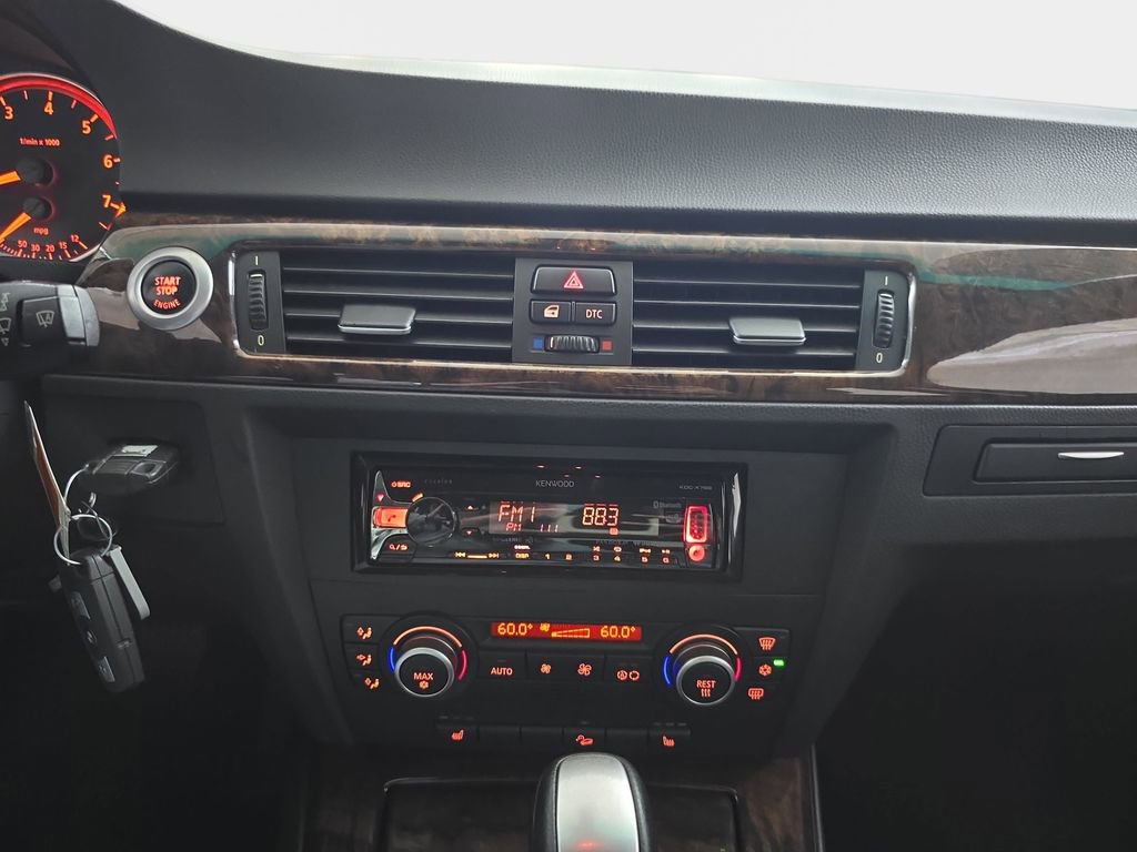Used 2007 BMW 328xi Wagon AWD/4WD image 22