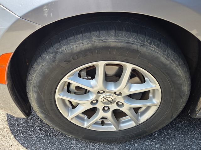 Used 2021 Chrysler Voyager Lxi FWD image 2