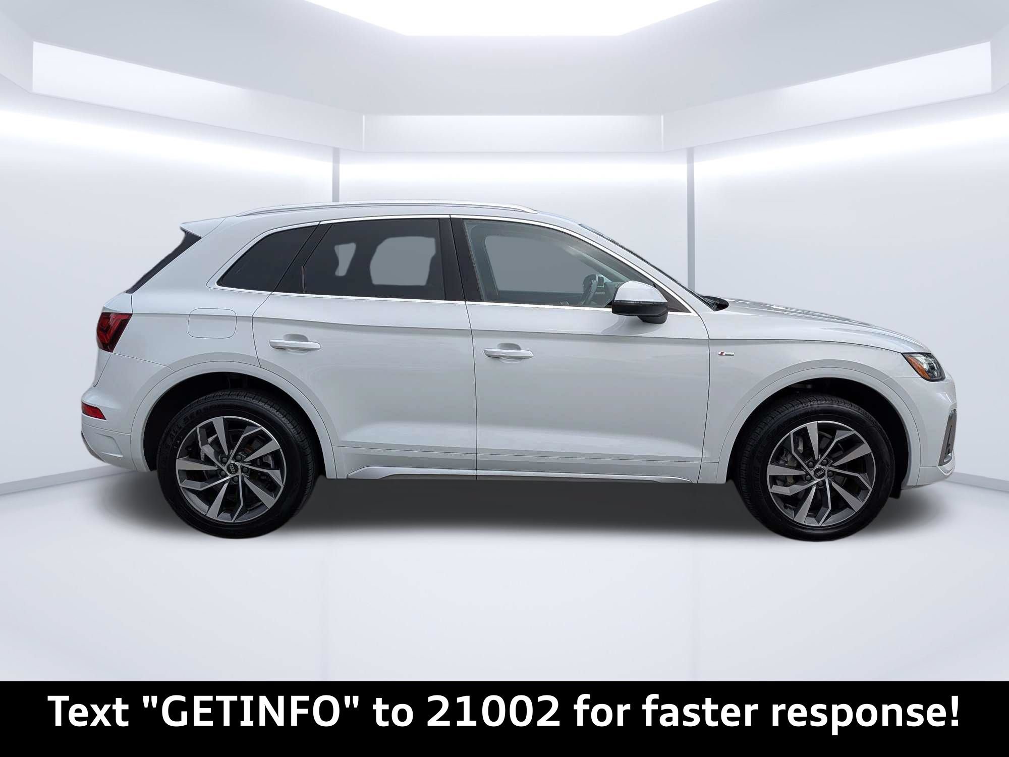 Certified 2023 Audi Q5 2.0T Premium Plus w/ Premium Plus Package AWD/4WD image 2
