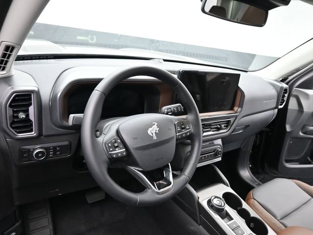 Used 2025 Ford Bronco Sport Outer Banks w/ Outer Banks Tech Package+ image 13