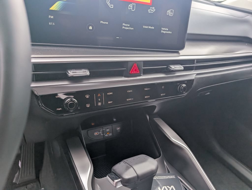 New 2026 Kia Sorento LX FWD image 21
