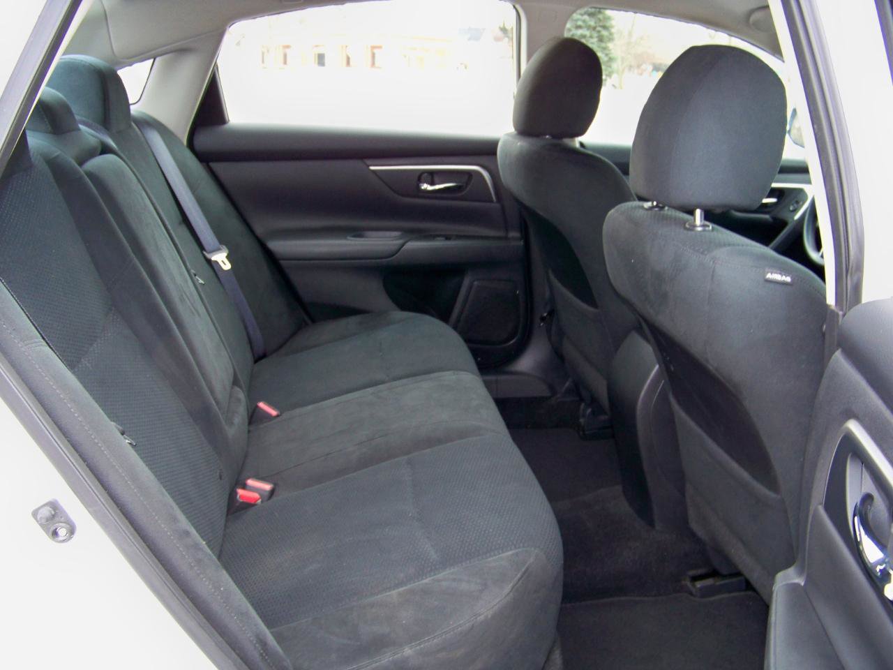 Used 2015 Nissan Altima 2.5 S w/ Power Driver Seat Package image 19