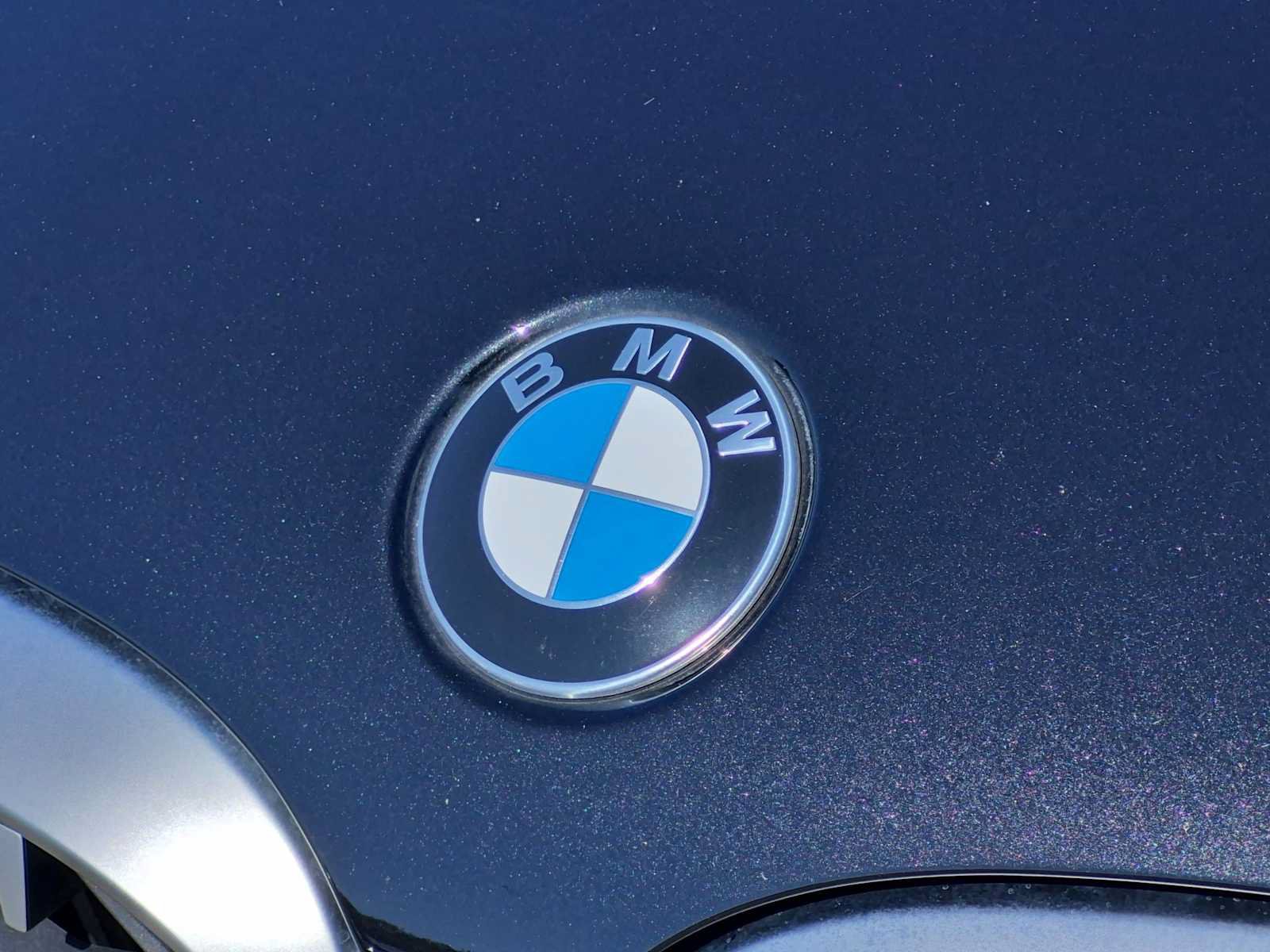 Used 2023 BMW X4 xDrive30i w/ Premium Package AWD/4WD image 12