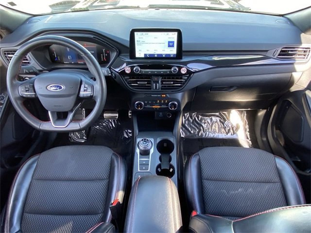 Used 2023 Ford Escape ST-Line image 17