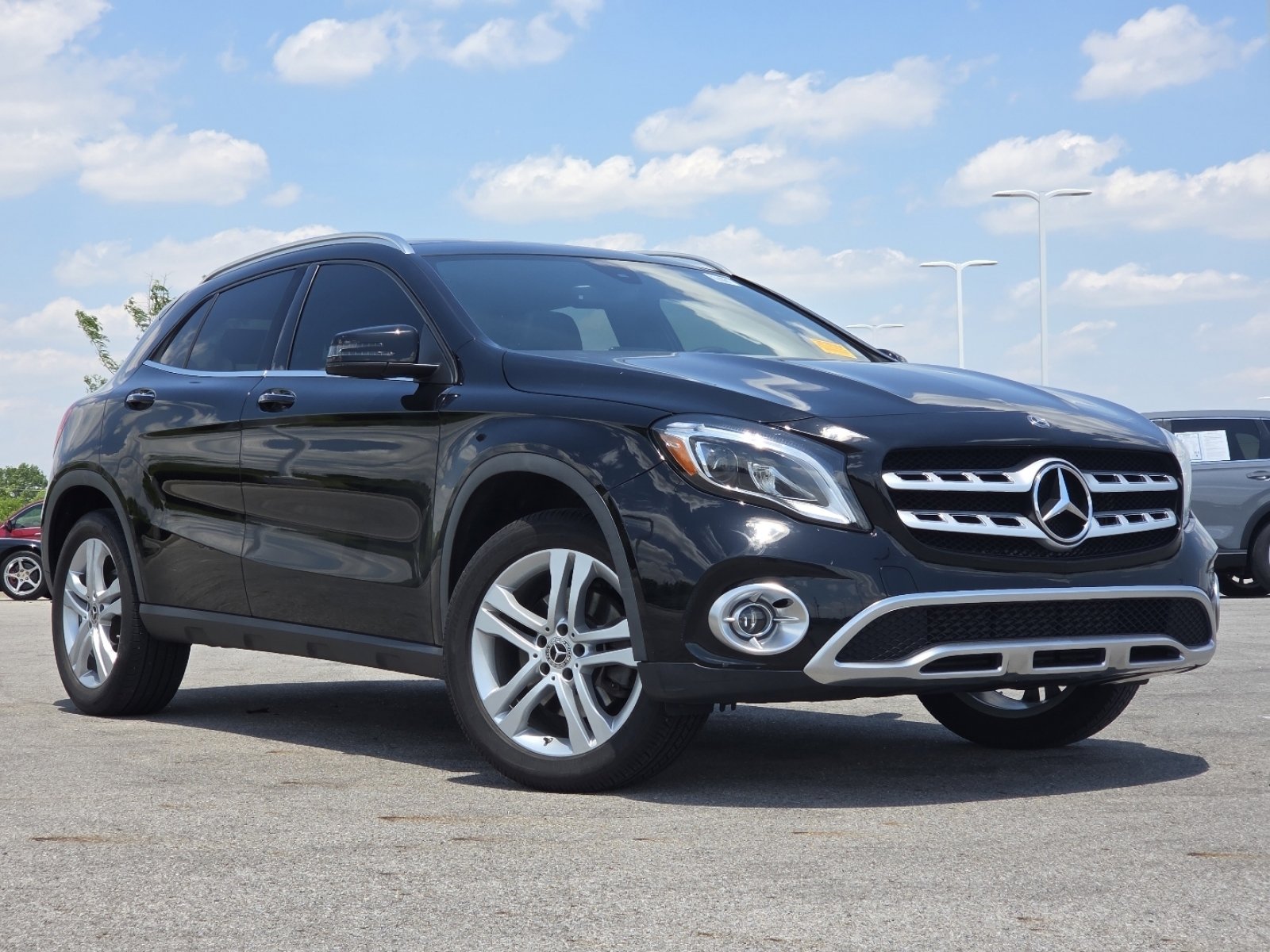Used 2020 Mercedes-Benz GLA 250 4MATIC image 2