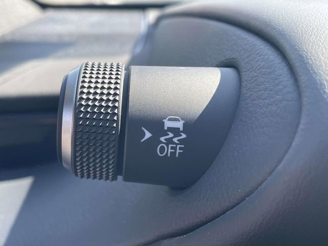 Used 2023 Lexus ES 350 w/ Accessory Package (Z2) image 16