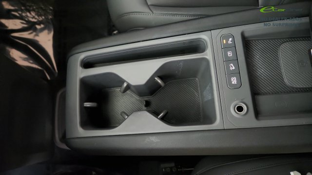 Used 2024 Kia EV9 Light Long Range RWD image 76
