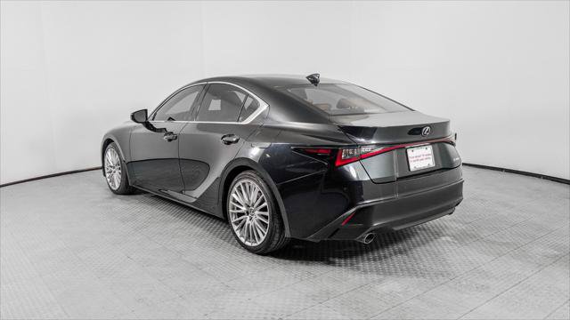 Used 2022 Lexus IS 300 AWD w/ Premium Package image 6