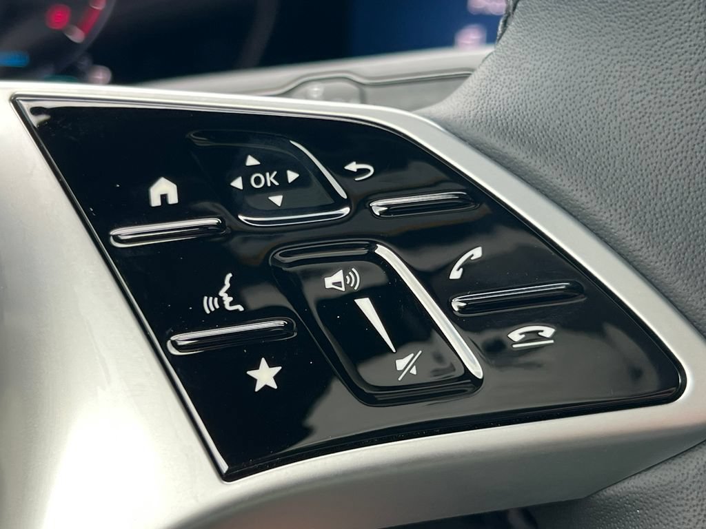 New 2026 Mercedes-Benz GLB 250 4MATIC image 19