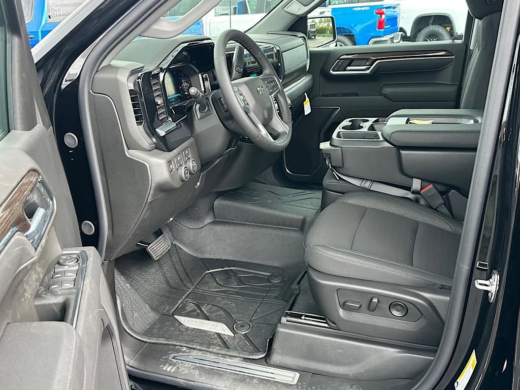 New 2026 Chevrolet Silverado 1500 RST w/ Protection Package image 13