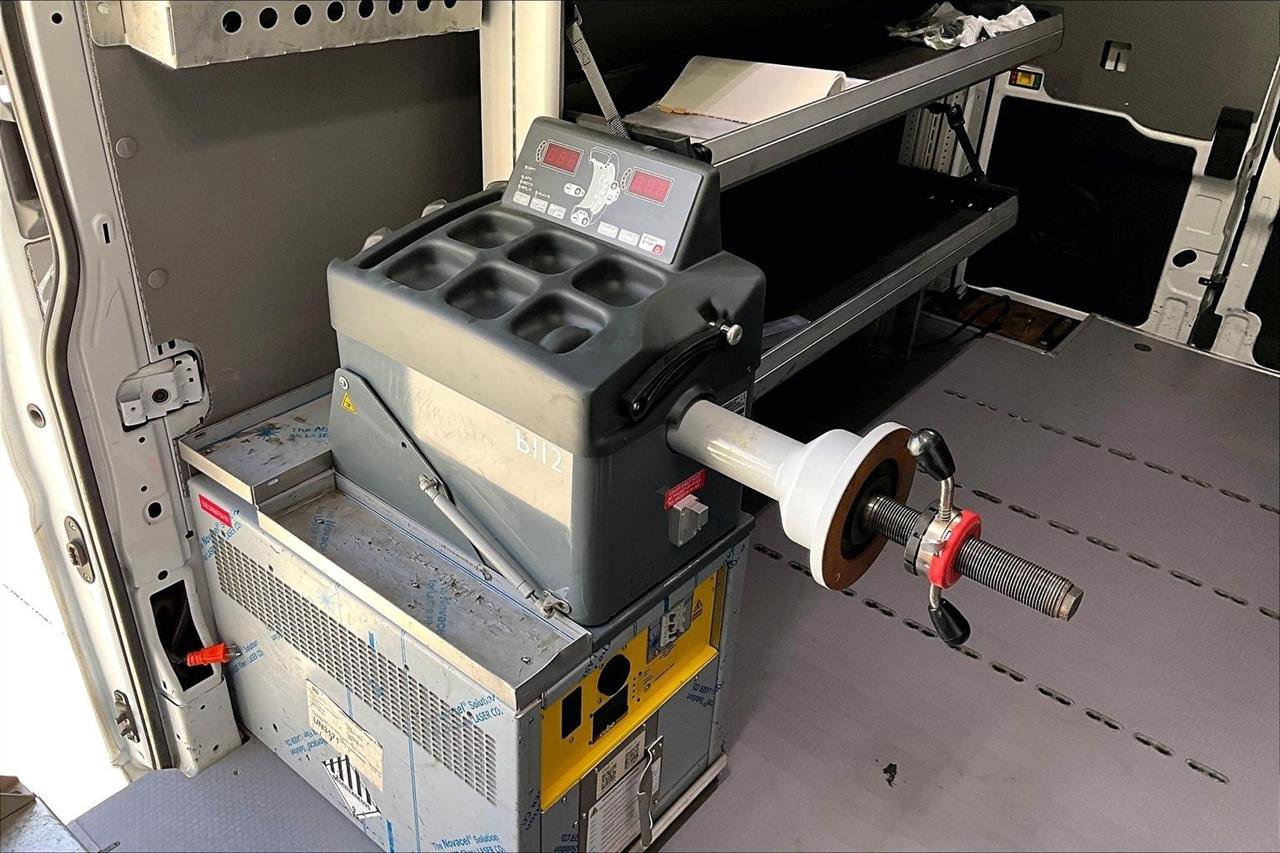 Used 2022 Ford Transit 350 148 High Roof Extended AWD w/ Load Area Protection Package image 38