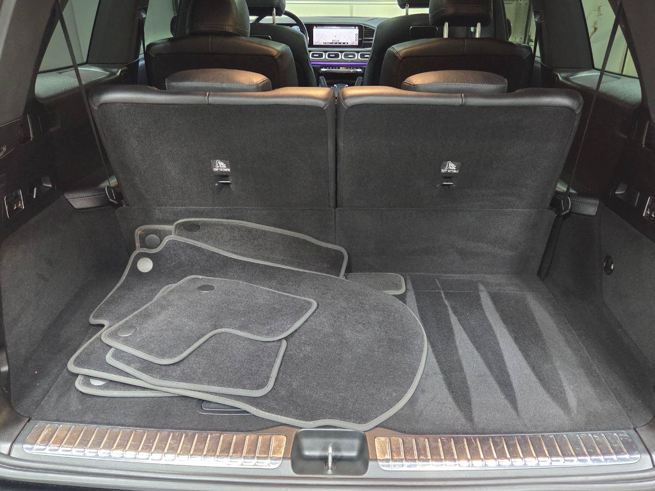 Used 2020 Mercedes-Benz GLS 450 4MATIC image 48