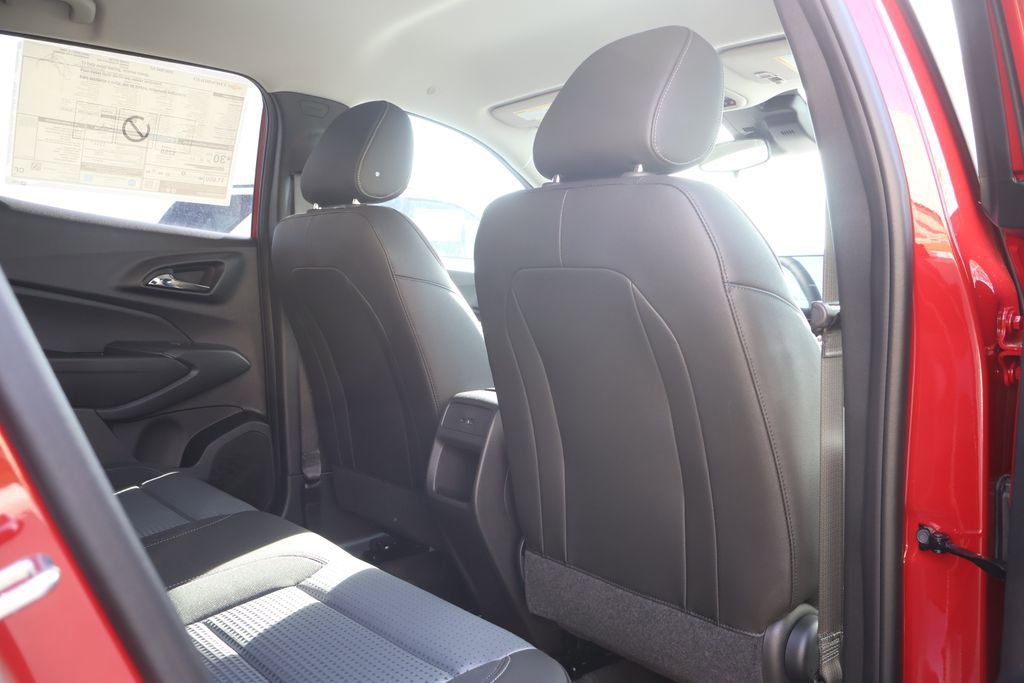 New 2026 Chevrolet Trax LT w/ Driver Confidence Package FWD image 39