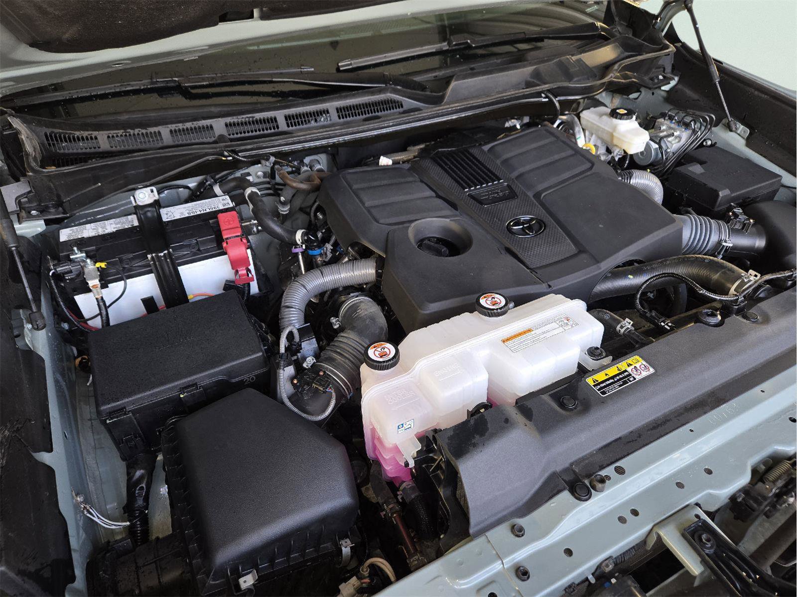 Used 2024 Toyota Tundra SR5 w/ TRD Off-Road Premium Package image 51