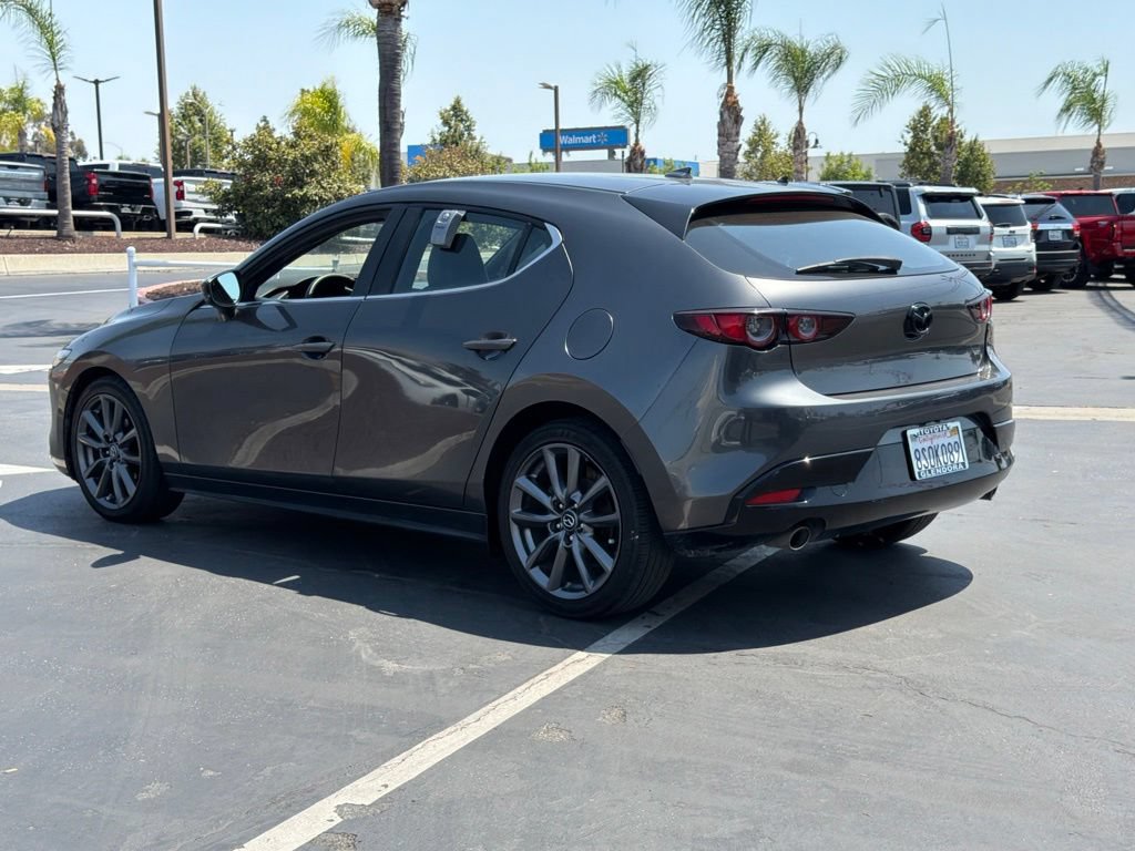Used 2020 MAZDA MAZDA3 Hatchback w/ Preferred Package FWD image 7