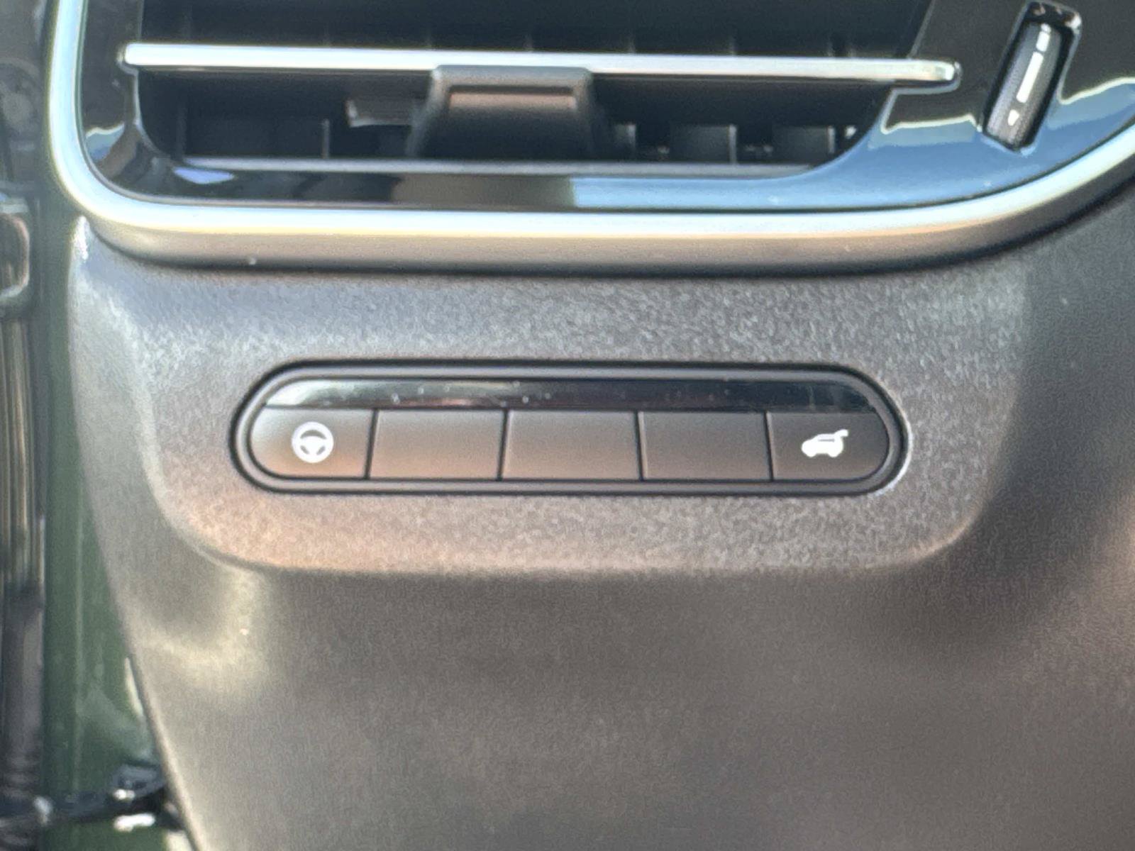 Certified 2026 INFINITI QX60 Luxe w/ Cargo Package FWD image 22