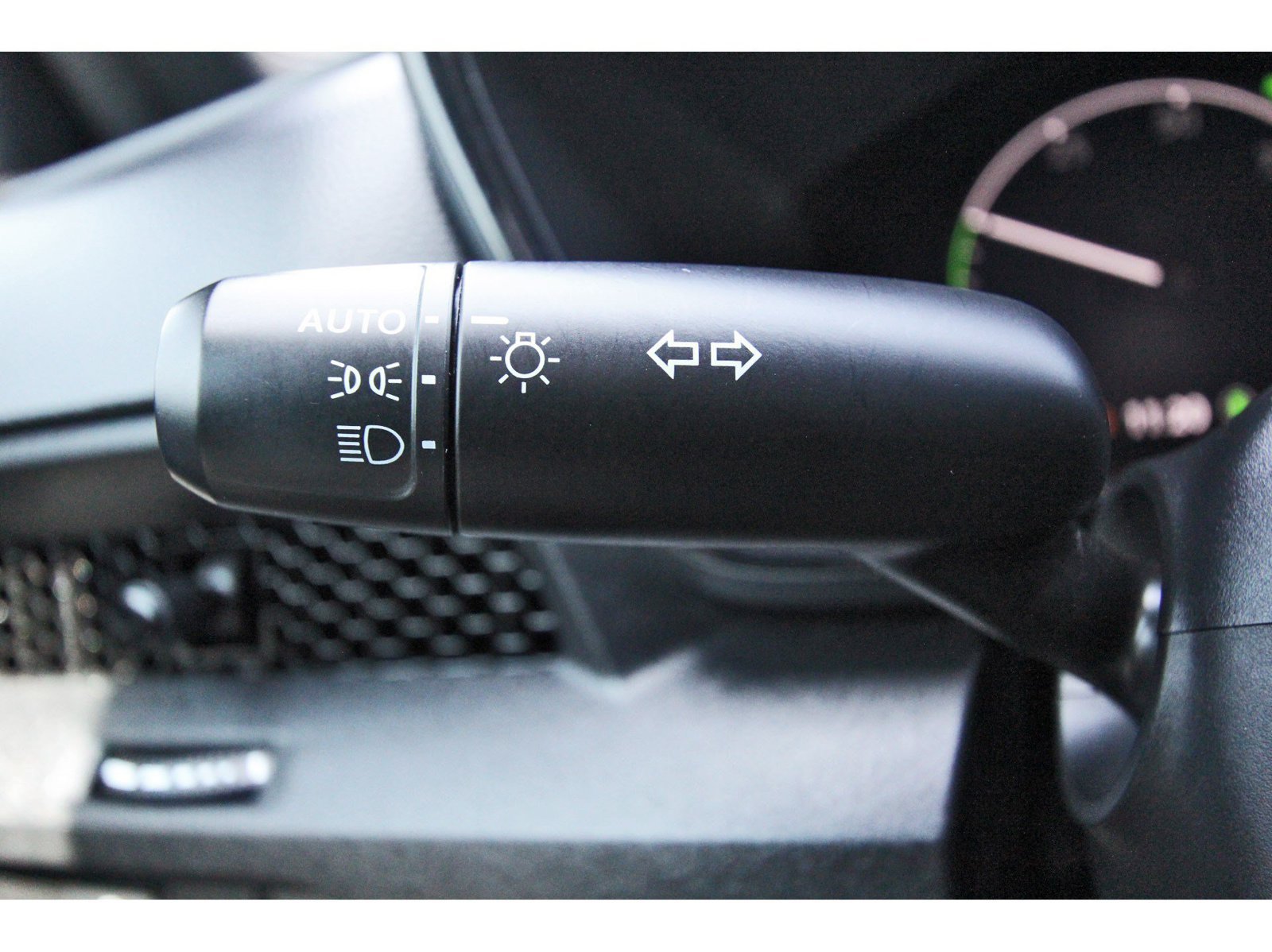 Used 2025 Honda CR-V Sport image 17