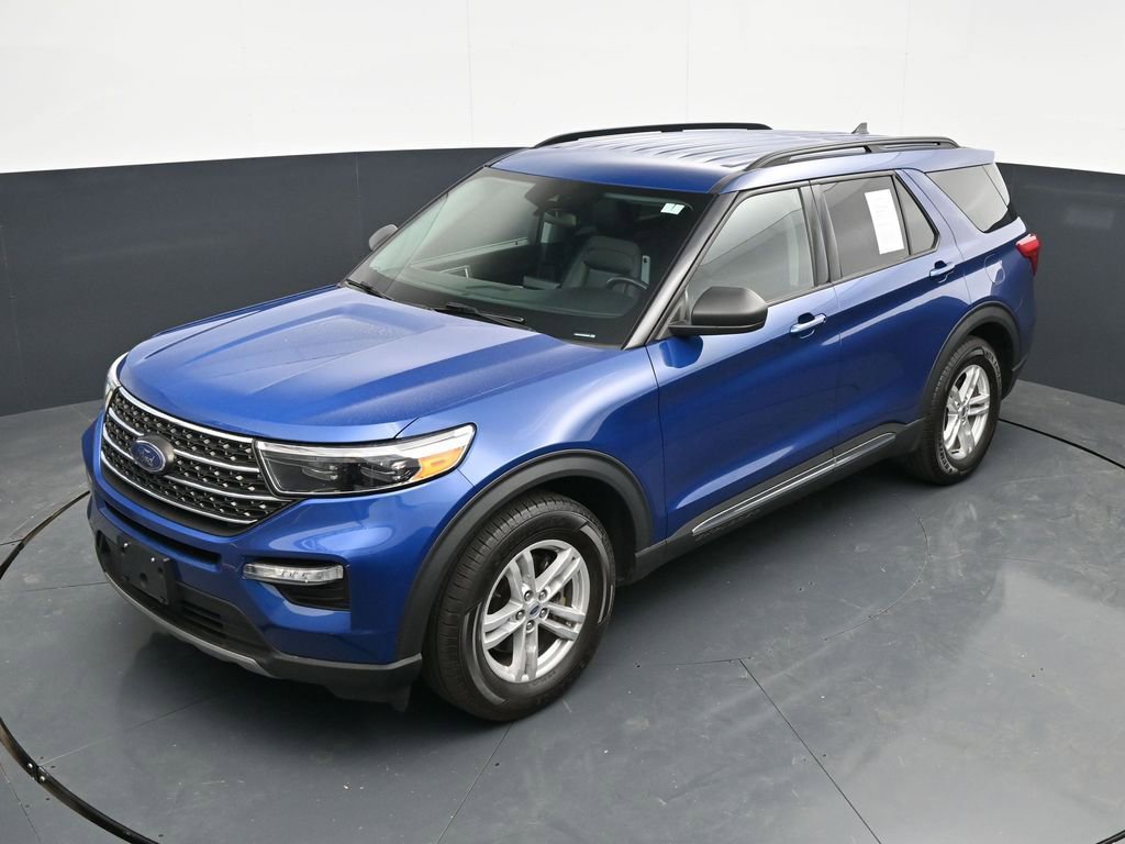 Used 2022 Ford Explorer XLT w/ Equipment Group 202A RWD image 36