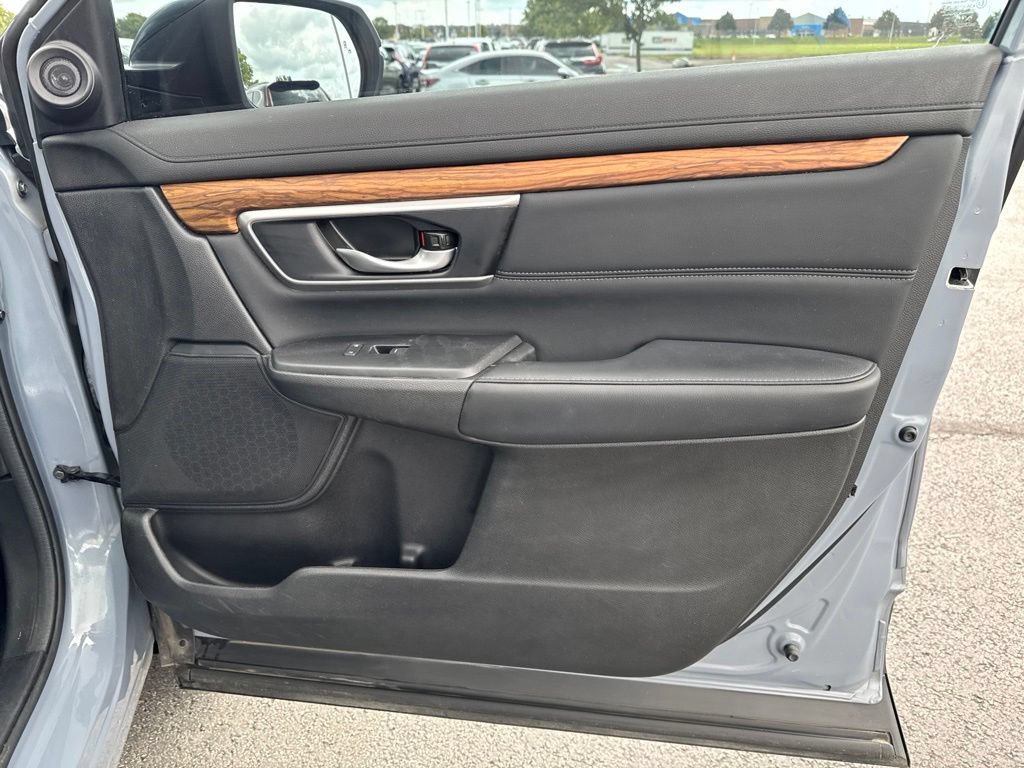 Used 2022 Honda CR-V Touring image 41