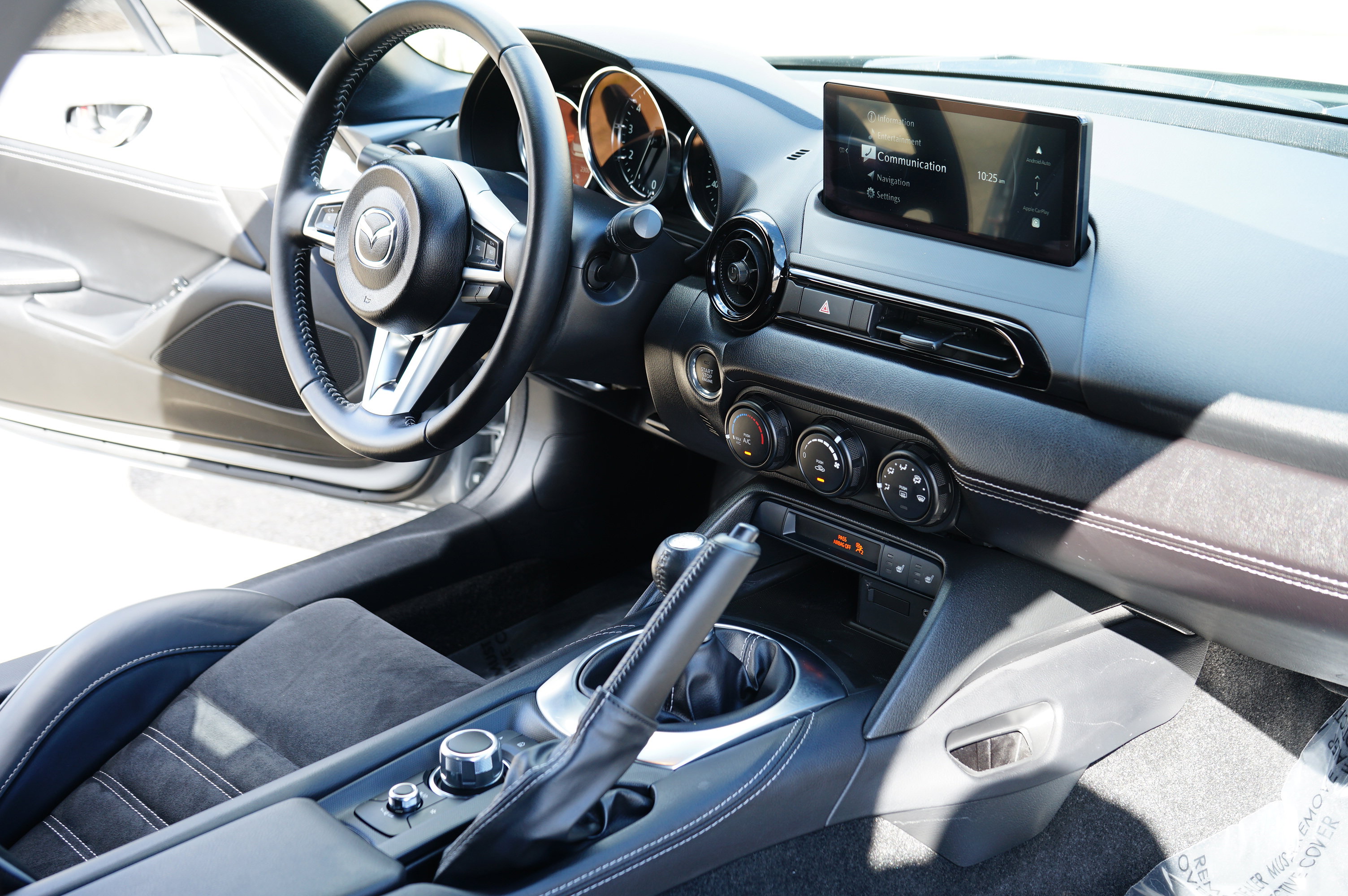 Used 2025 MAZDA MX-5 Miata Club w/ Brembo/BBS Recaro Package image 18