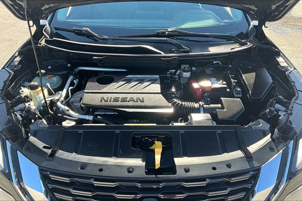 Used 2022 Nissan Rogue SV FWD image 28