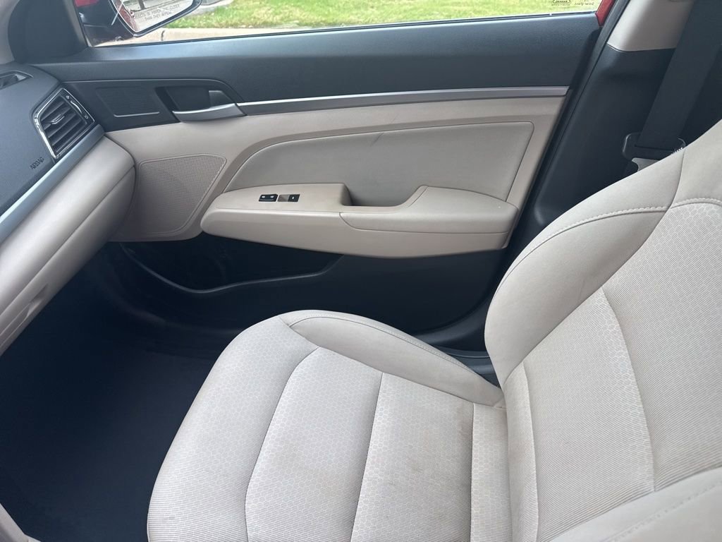 Used 2017 Hyundai Elantra SE w/ SE A/T Tech Package 03 image 13