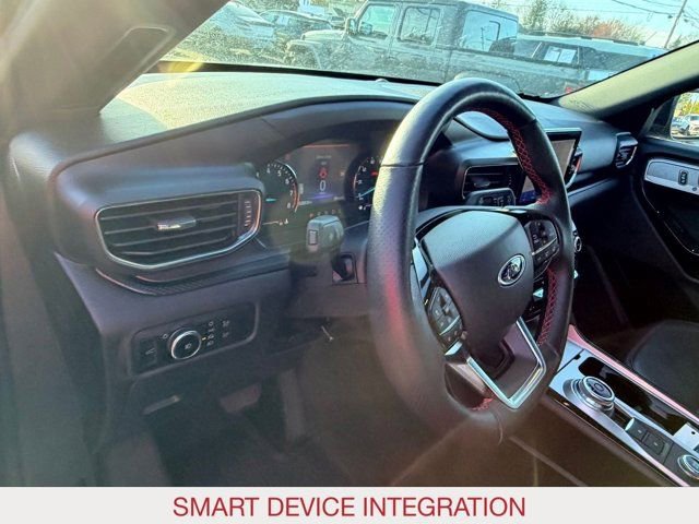 Used 2023 Ford Explorer ST-Line image 18