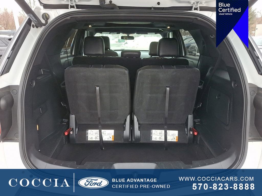 Certified 2018 Ford Explorer XLT w/ Equipment Group 202A image 30