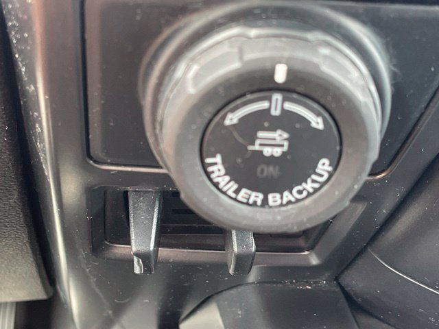 Used 2018 Ford F150 XLT w/ Equipment Group 302A Luxury AWD/4WD image 41