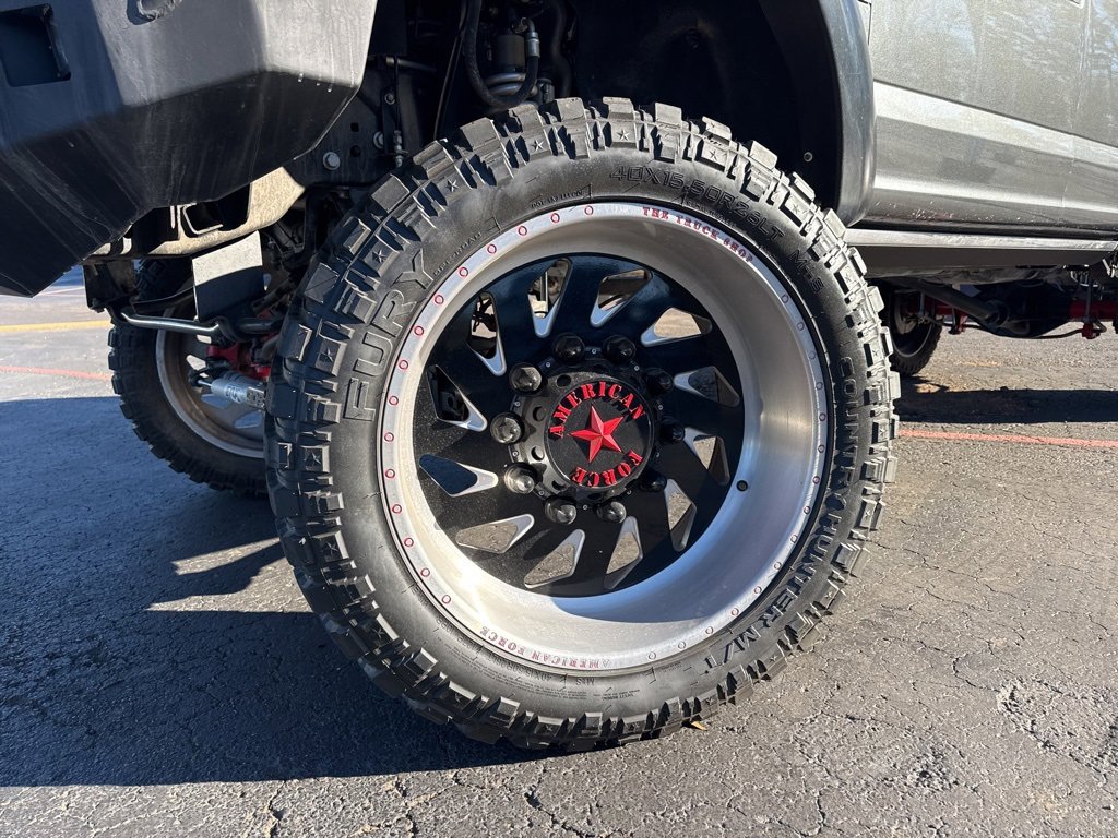 Used 2017 Ford F350 Platinum w/ Platinum Ultimate Package image 2