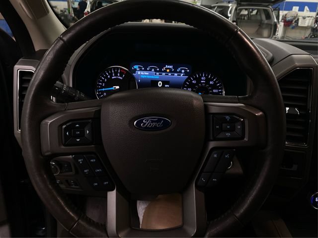 Used 2018 Ford Expedition Max XLT w/ Equipment Group 202A AWD/4WD image 21