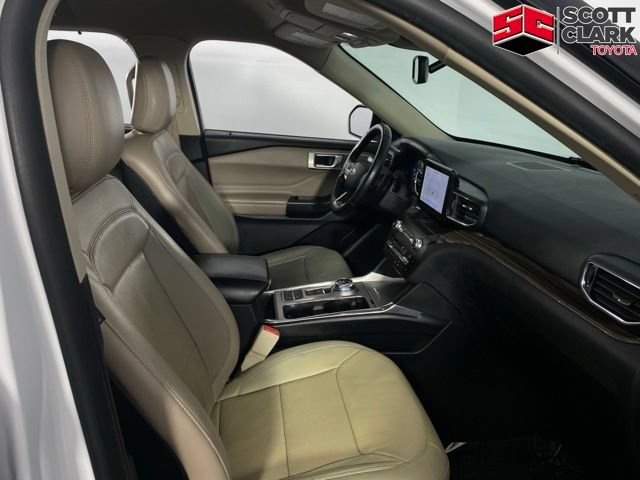 Used 2020 Ford Explorer Limited RWD image 14