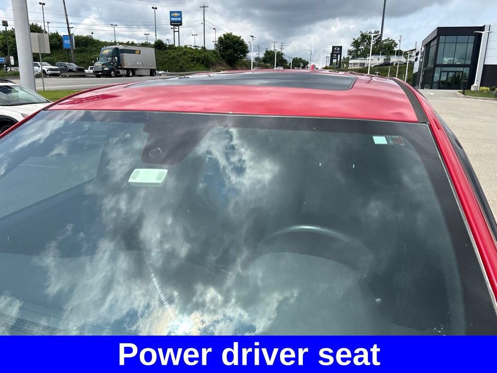 Used 2019 Dodge Durango R/T w/ Blacktop Package AWD/4WD image 11